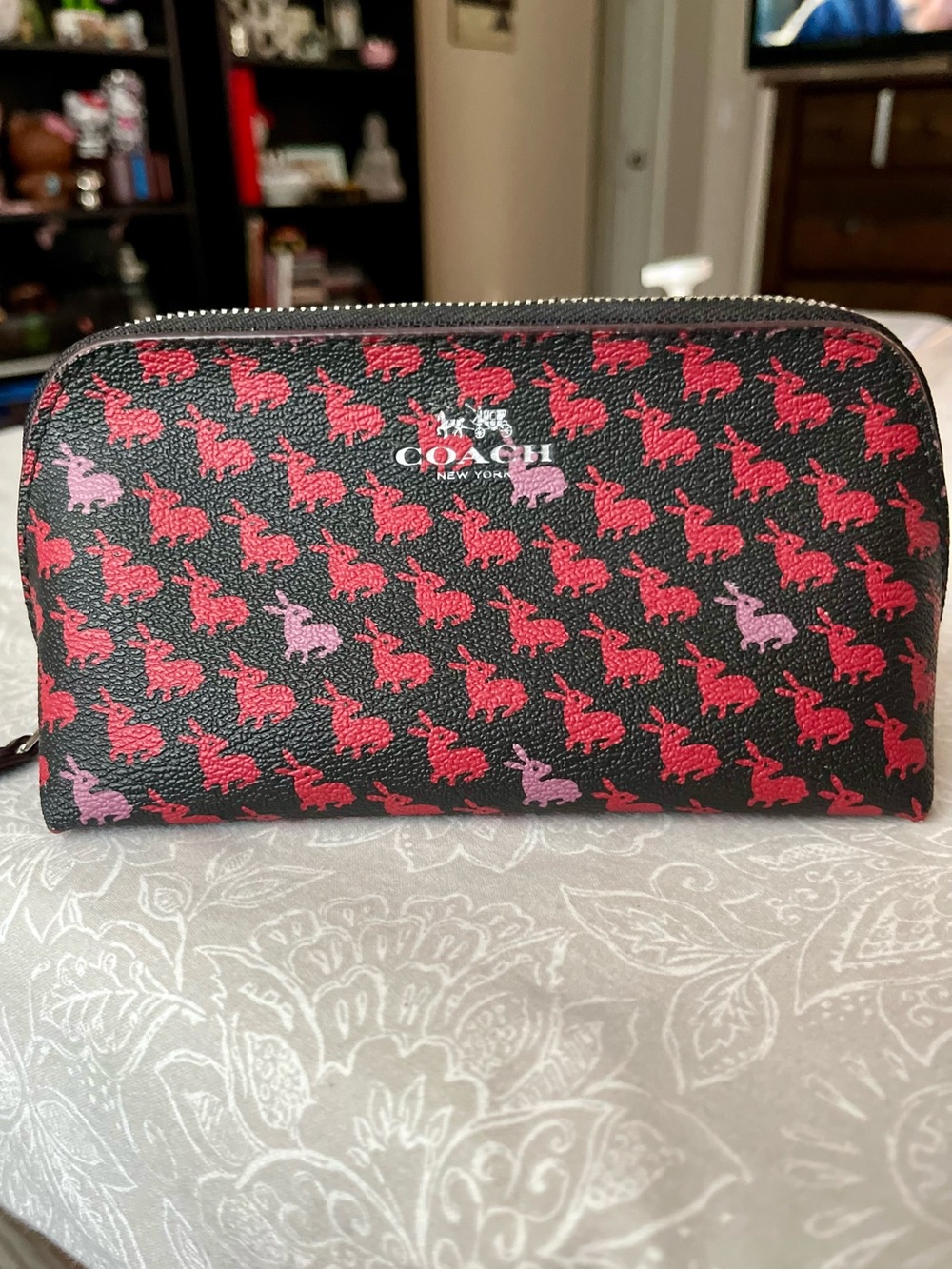 Coach Bunny Cosmetic Makeup Bag 🤍